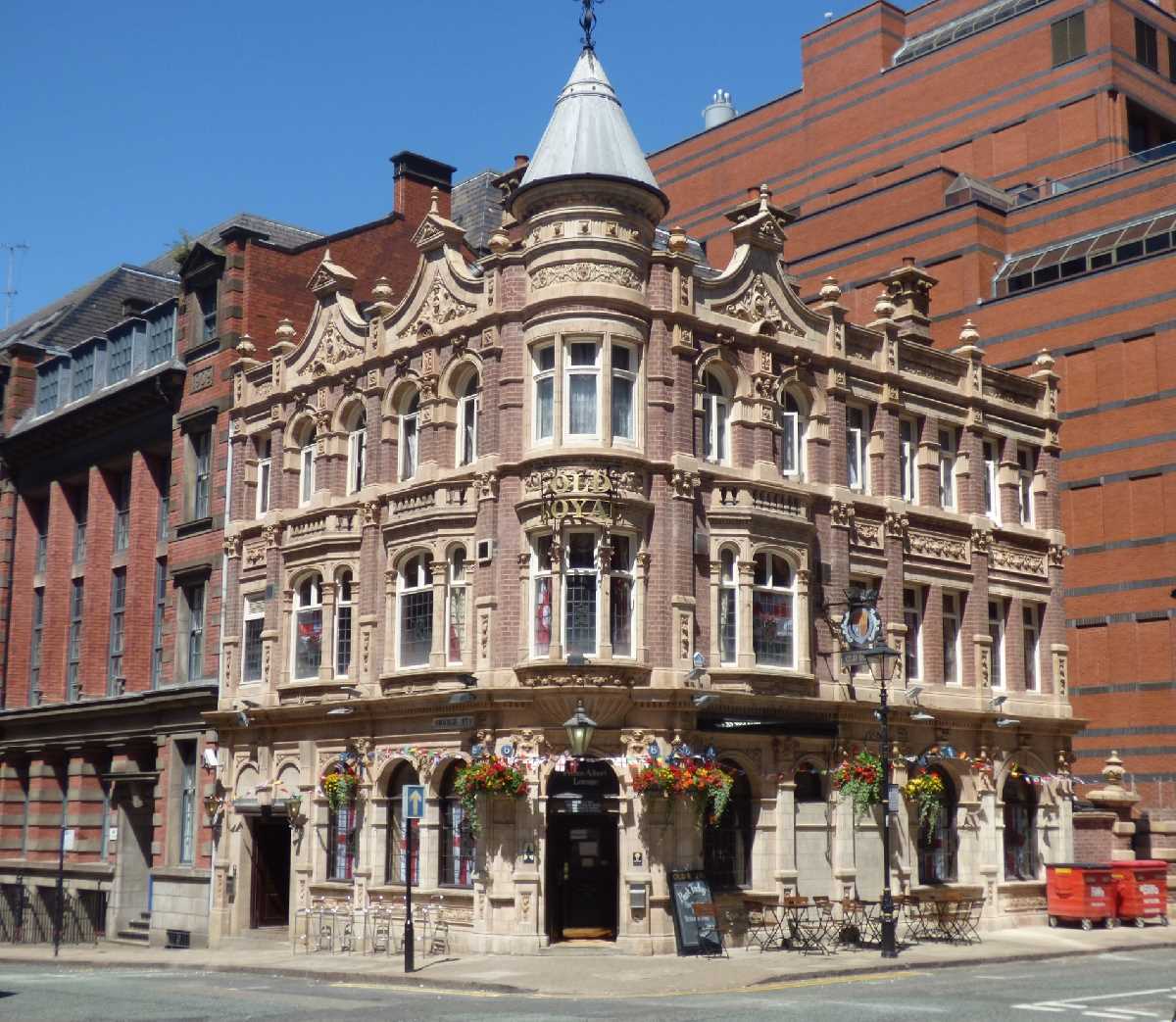 Birmingham Pubs and Heritage with the Victorian Society - take our trail